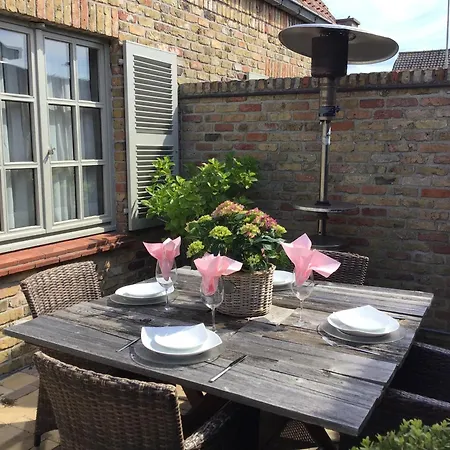 Dominica, Stijlvolle Fermette. Holiday home Ostend